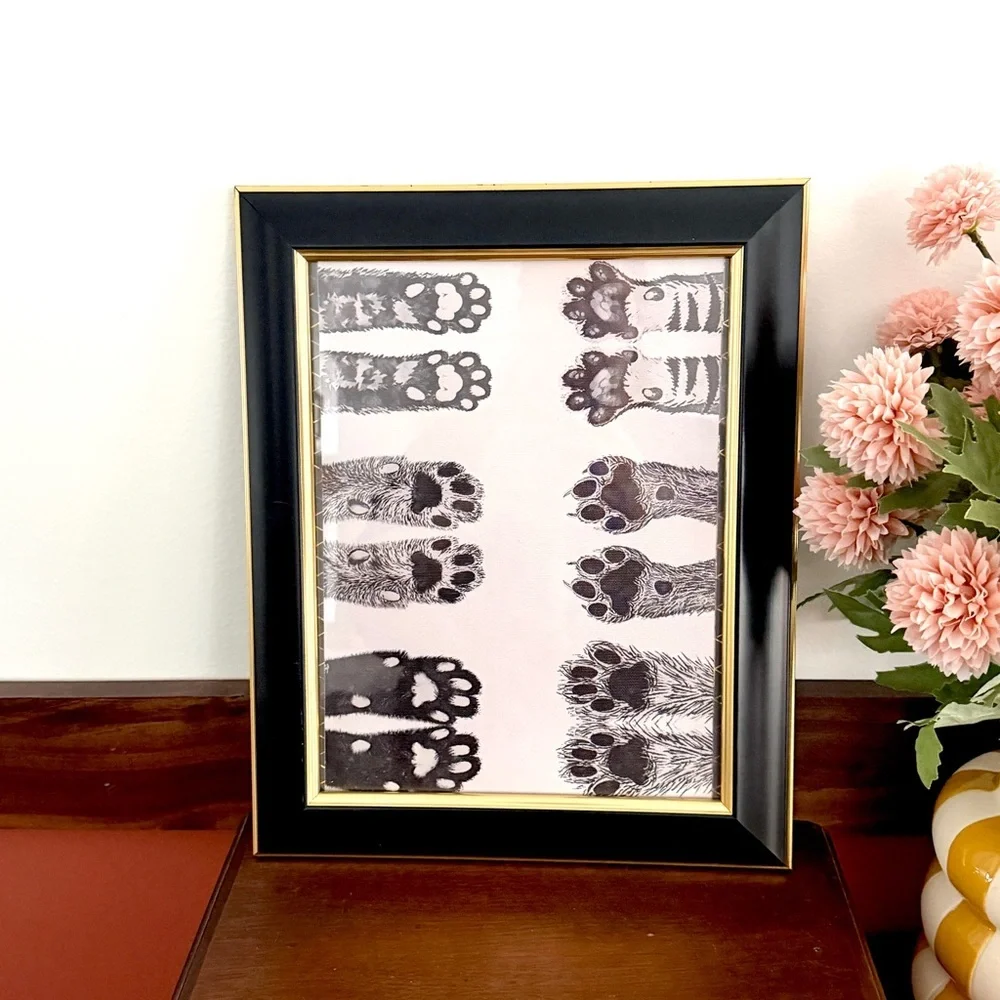 Cat Paws Kitty Feet Canvas Art Print Black & Gold Framed Wall Hanging Art Animal